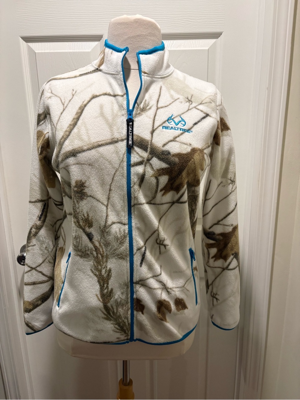 Realtree Women's Cream Camo Fleece Jacket with Blue Trim